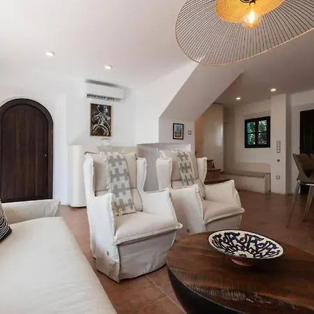 Pretty With 3 Bedroom In Puerto Banus * Marbella