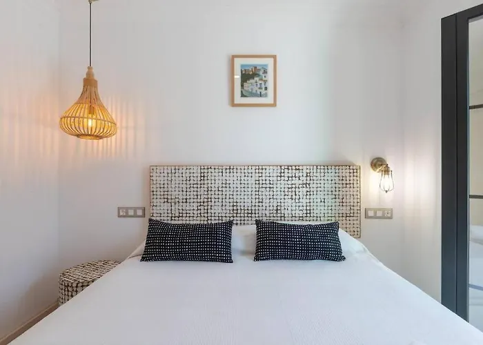 Pretty With 3 Bedroom In Puerto Banus *