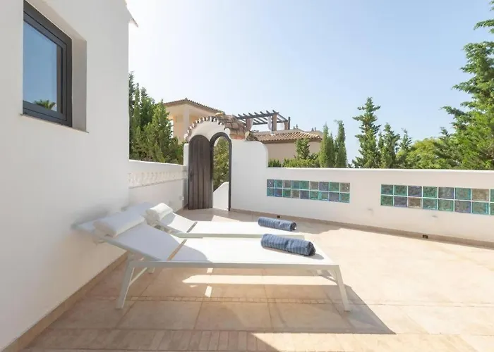 Pretty With 3 Bedroom In Puerto Banus * ماربيا