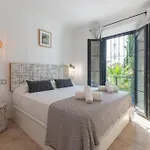 Pretty With 3 Bedroom In Puerto Banus 빌라