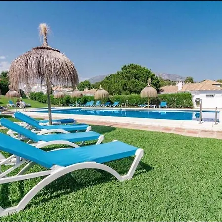 Villa Pretty With 3 Bedroom In Puerto Banus