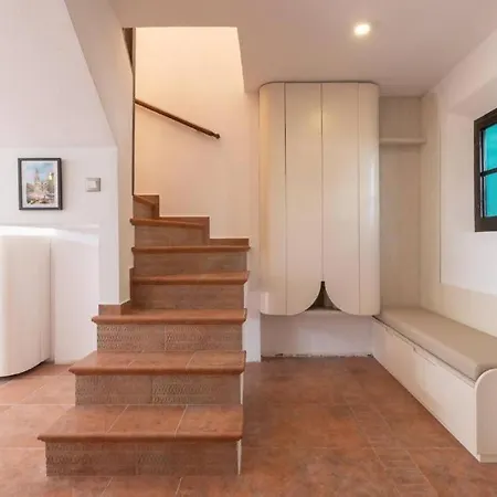 Pretty With 3 Bedroom In Puerto Banus Villa *