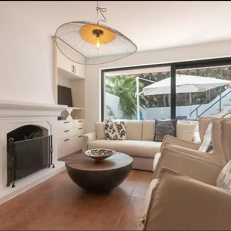 Pretty With 3 Bedroom In Puerto Banus Villa Marbella