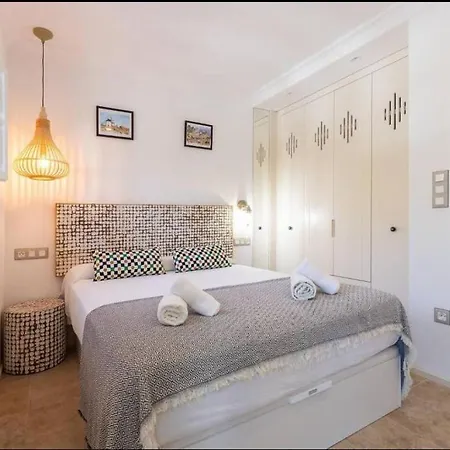 Pretty With 3 Bedroom In Puerto Banus Villa Marbella