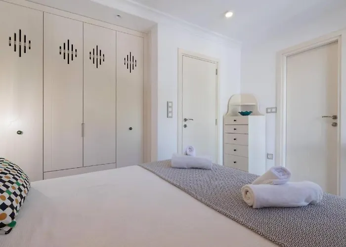 Pretty With 3 Bedroom In Puerto Banus Villa