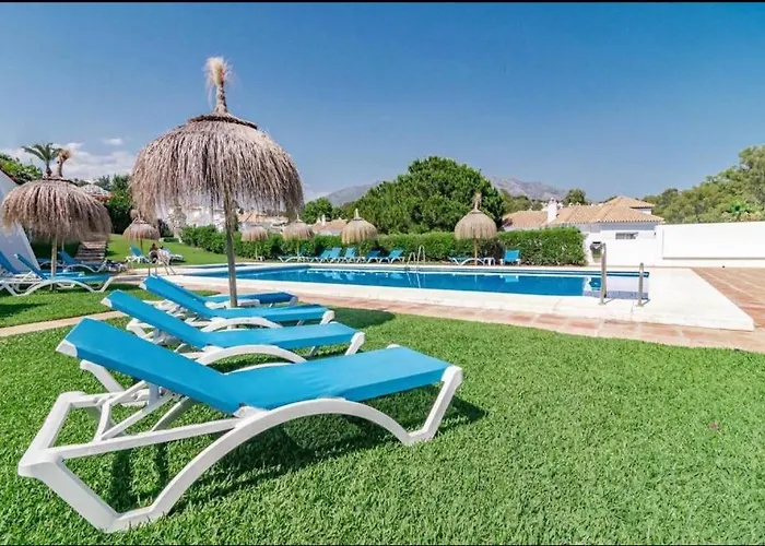 Villa Pretty With 3 Bedroom In Puerto Banus